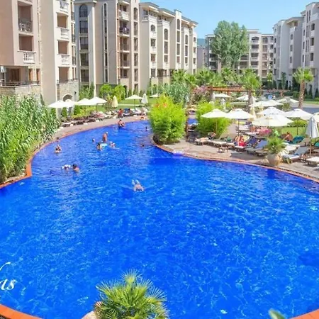 Apartment Cascadas 2 Raum Ausstattung